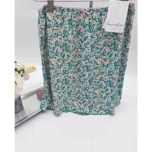 Love fire Junior's Women's Mini skirt Floral Print A Line size Small Petites